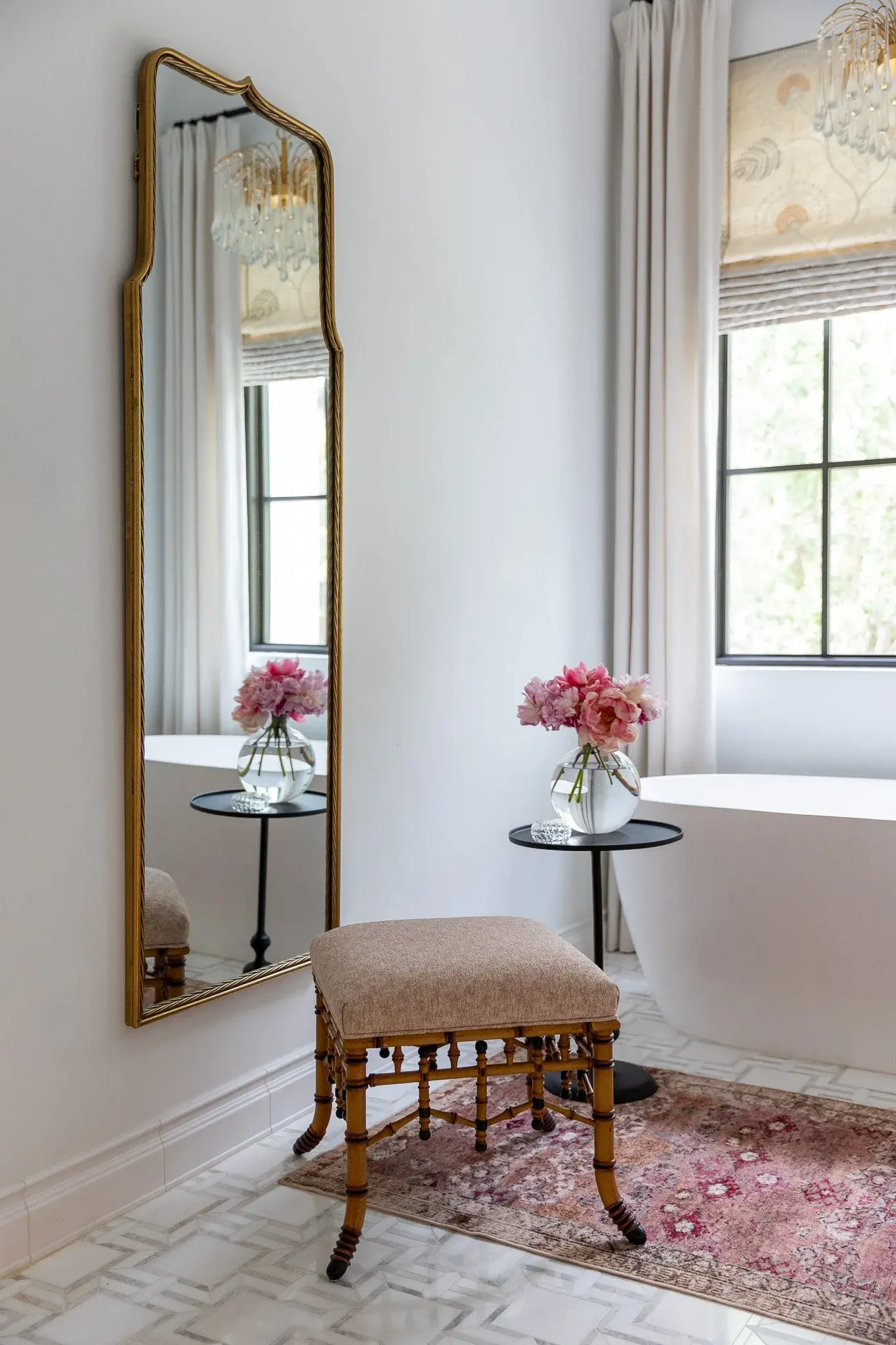 How to Mix Pattern With Confidence